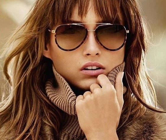 16 562x474 - سایت فروش آنلاین جدیدترین عینک زنانه تام فورد آفتابی