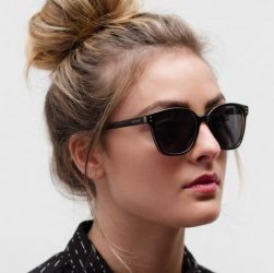 17 251x250 - فروش اینترنتی شیک ترین عینک زنانه کائوچویی
