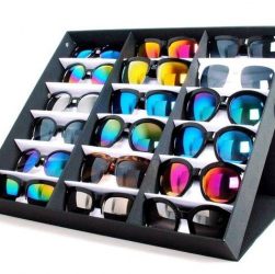 208 251x250 - فروش عمده انواع عینک های آفتابی در ایران